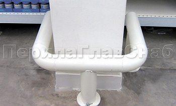 Отбойник для автомобилей из черного металла в Казани. Готовые проекты ПерилаГлавСнаб