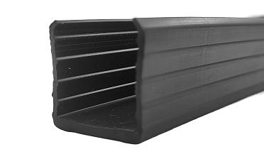 Уплотнитель в поручень с пазом 24х24 для стекла 10+10мм ПВХ, черный Фk310 купить в Казани