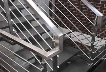 Перила для лестниц купить в Казани