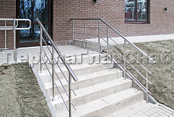 Ограждение входных групп в Казани. Готовые проекты ПерилаГлавСнаб - фото 1