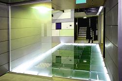 Стеклянные полы в Казани. Готовые проекты ПерилаГлавСнаб - фото 14