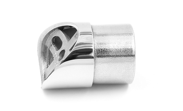 Наконечник седловина косая 30° на стойку Ø38.1 мм, под поручень Ø38.1 мм, литая, полированная, AISI 304, k045-2 5 Наконечник седловина косая 30° на стойку Ø38.1 мм, под поручень Ø38.1 мм, литая, полированная, AISI 304, k045-2 5